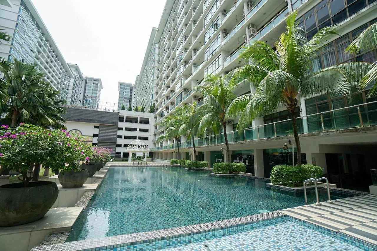 Mount Austin #Palazio B2 Pool View 1-3Pax #Mspro Apartment Johor Bahru 0*,  Malaysia